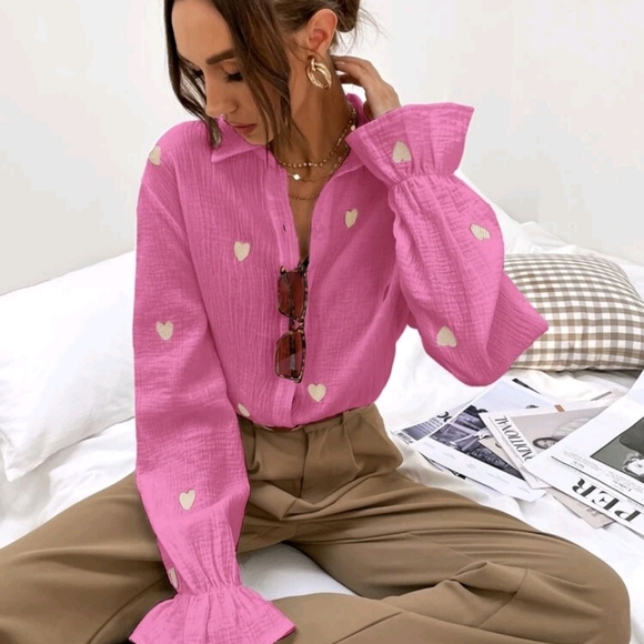 Heart Pattern Pink Blouse - Picture 3 of 6